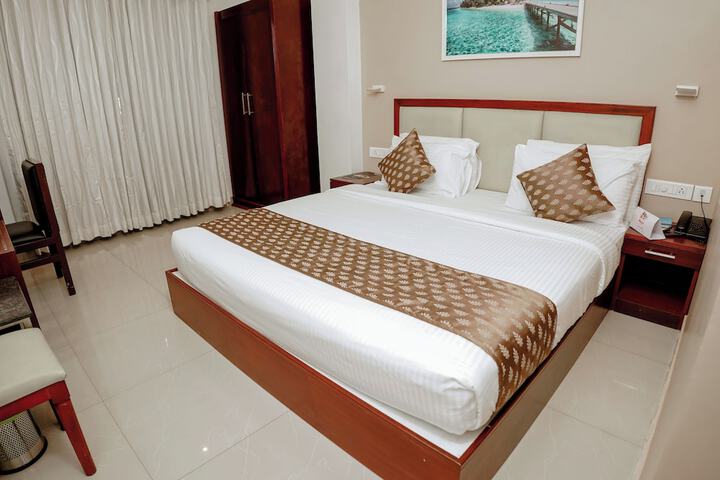 Room 3 of 6