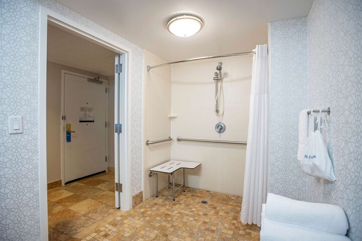 Bathroom shower