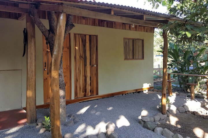 Room 10 of 37