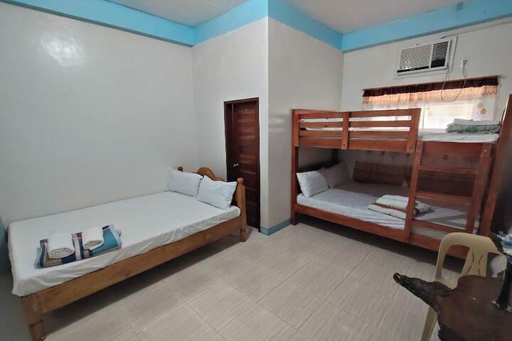 Room 15 of 39