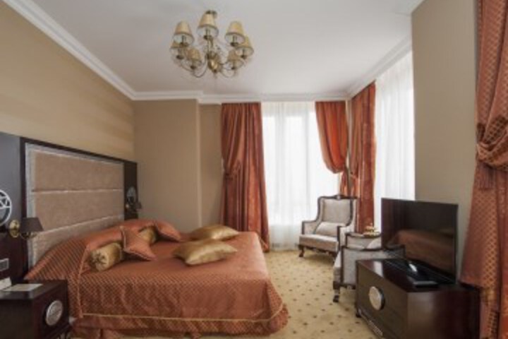 Room 19 of 58