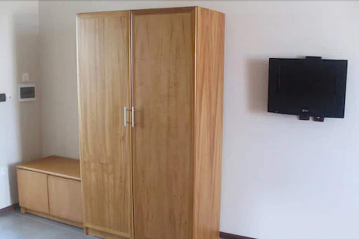 Room 5 of 59