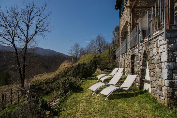 Sundeck 48 of 54
