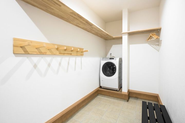 Laundry 14 of 23