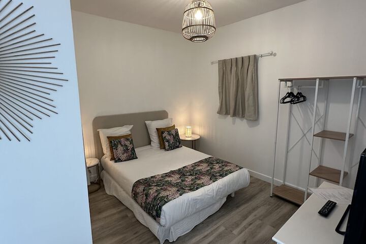 Room 12 of 47