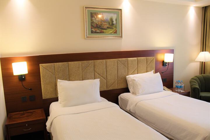 Room 20 of 90