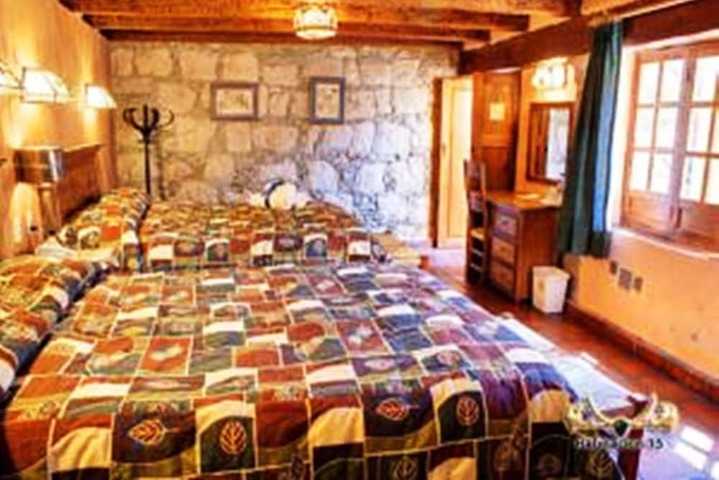 Room 6 of 65