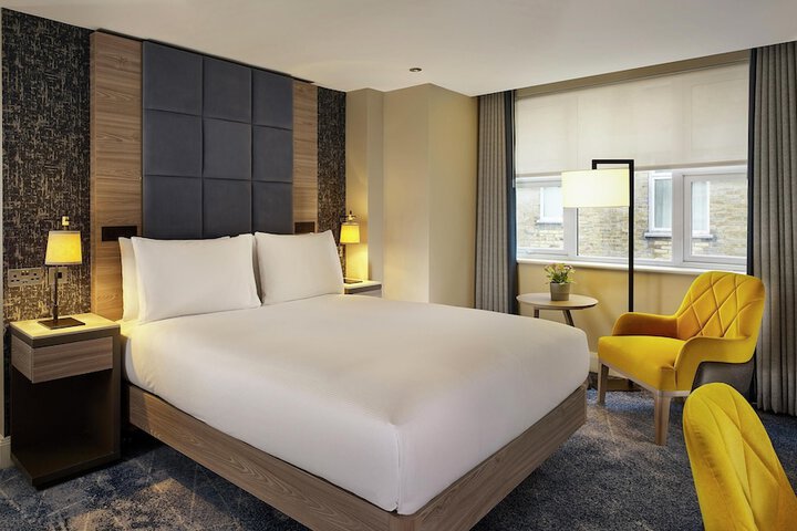 Room 50 of 114