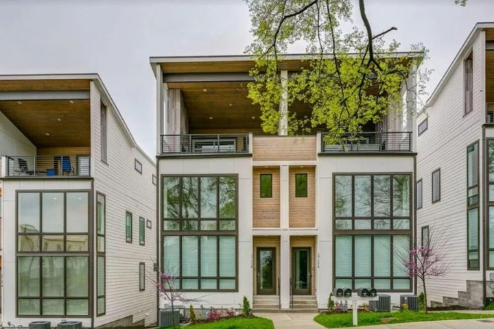 Image of Spacious Tranquil Rooftop Pad on 8th by Music City Luxury Stays
