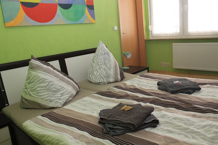Room 4 of 20