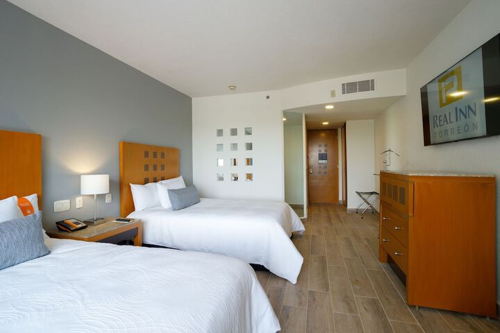Room 4 of 51