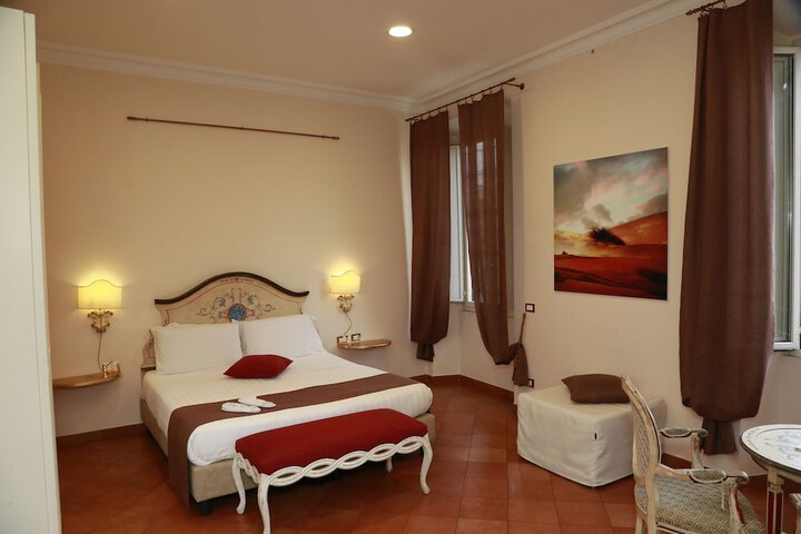 Room 19 of 73