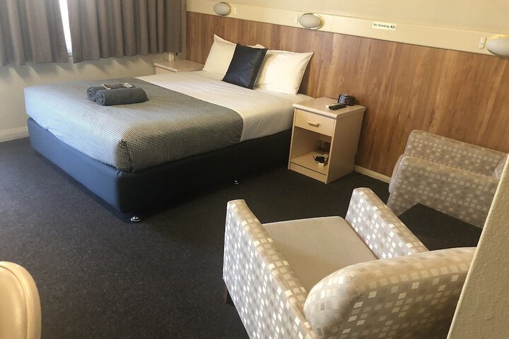 Room 6 of 41