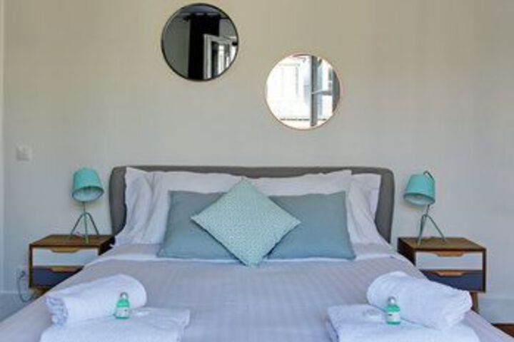 Room 50 of 102