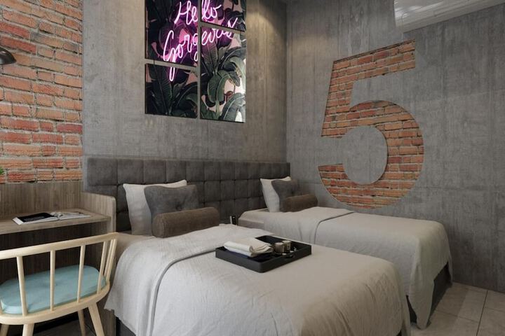 Room 20 of 45