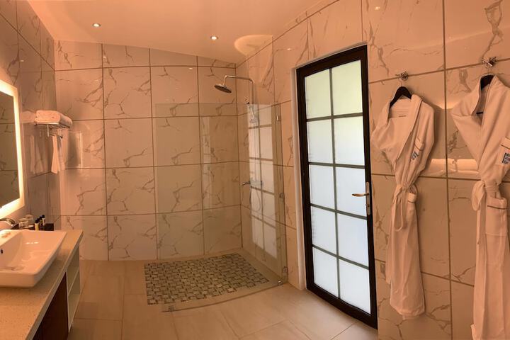 Room 45 of 90
