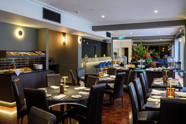Dining Photos