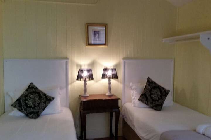 Room 19 of 53