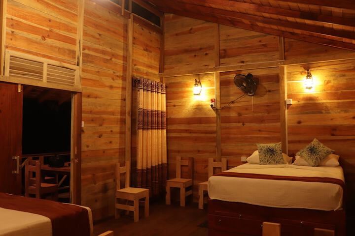 Room 12 of 53