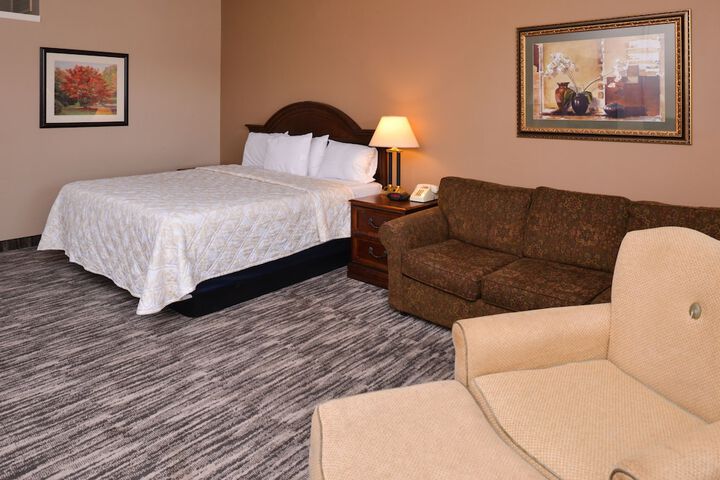 Room 12 of 35