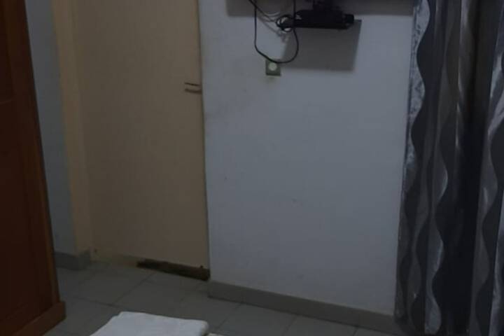 Room 19 of 44