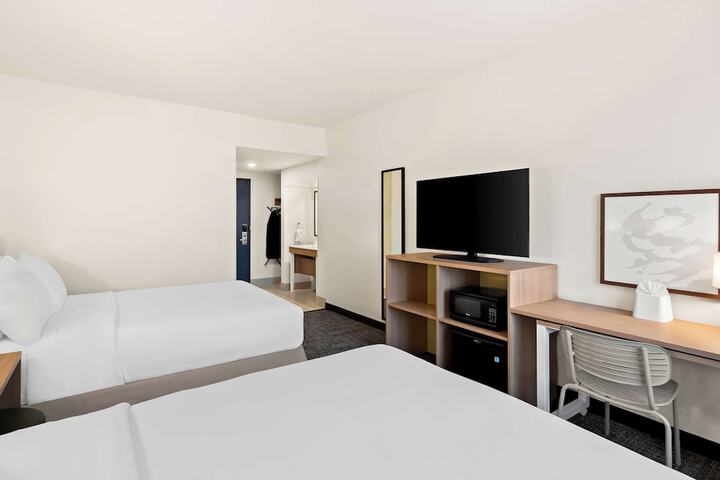 Room 11 of 55