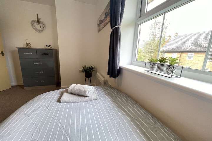 Room 4 of 84