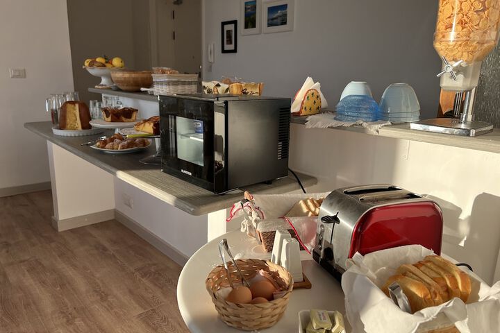 Breakfast/Coffee Service 64 of 69