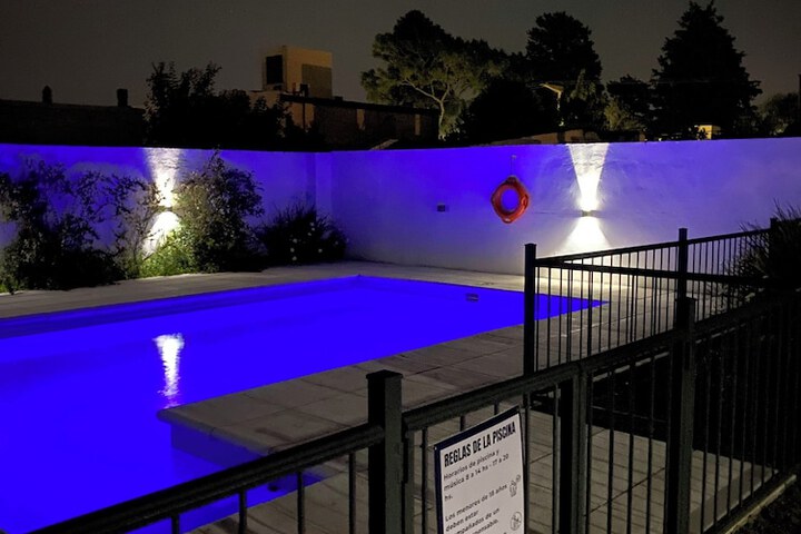 Pool 13 of 30