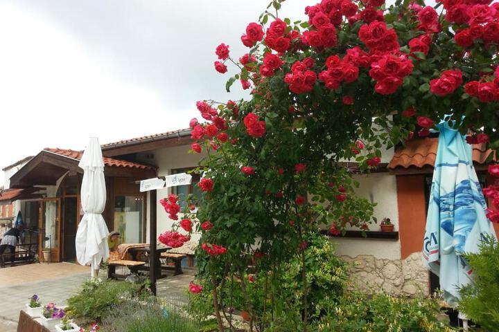 Sea View Family Hotel