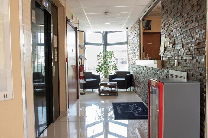 Hotel Lobby