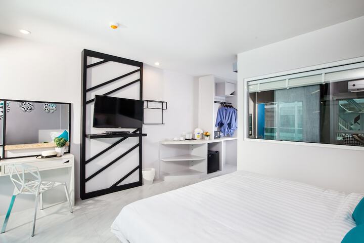Room 8 of 58