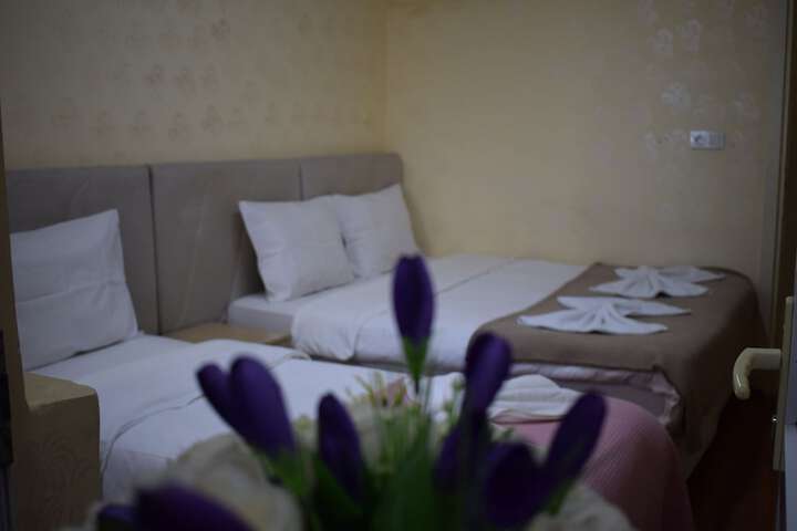 Room 14 of 40