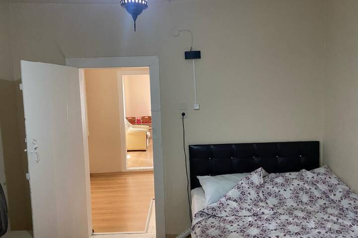 Room 69 of 263