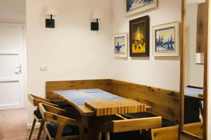 Room 5 of 21