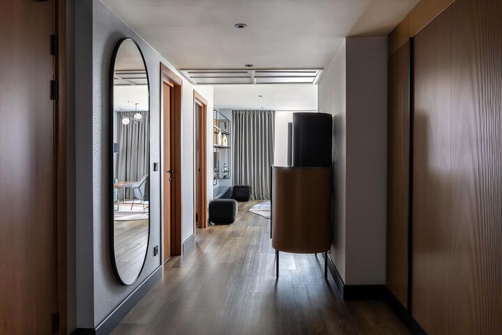 Room 45 of 228