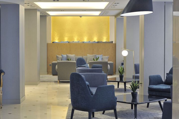 Lobby Entry
