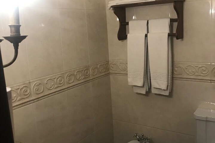 Room 48 of 98