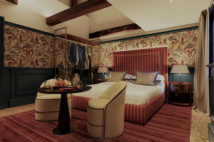 Room 13 of 36