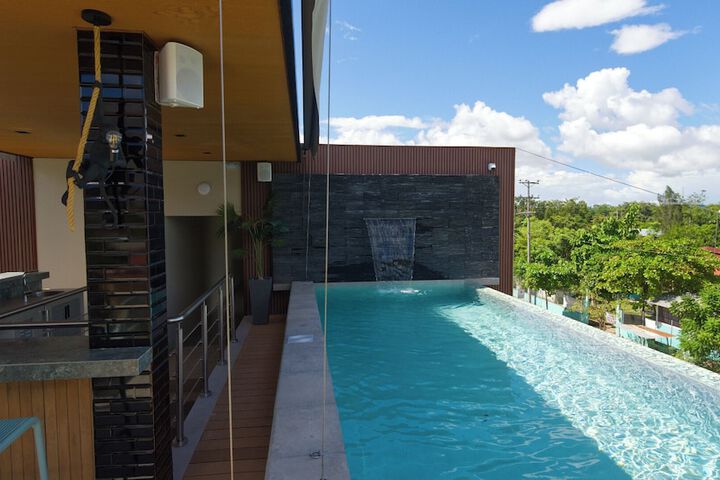 Pool 17 of 23