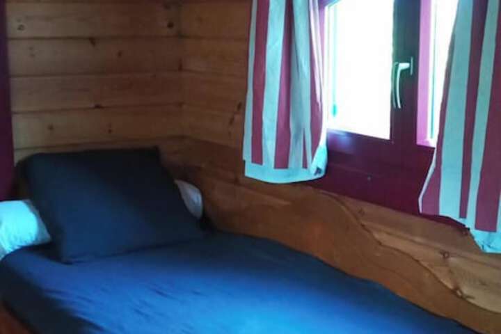 Room 19 of 49