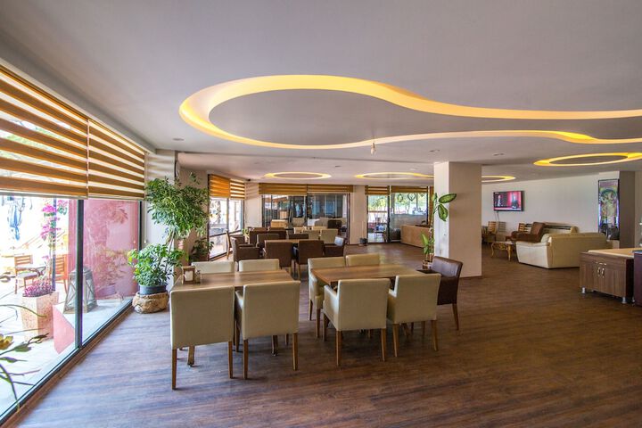Hotel Interior 11 of 61