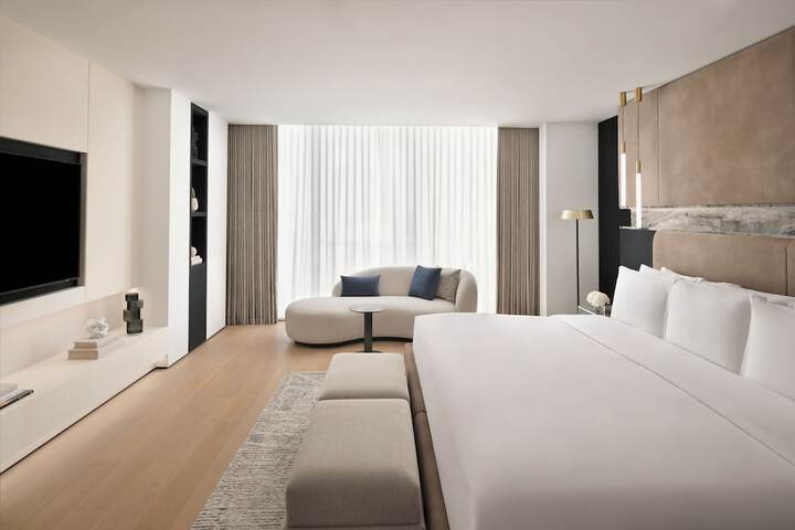 Room 54 of 120