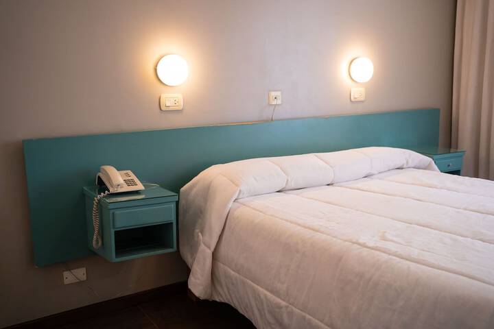 Room 53 of 81