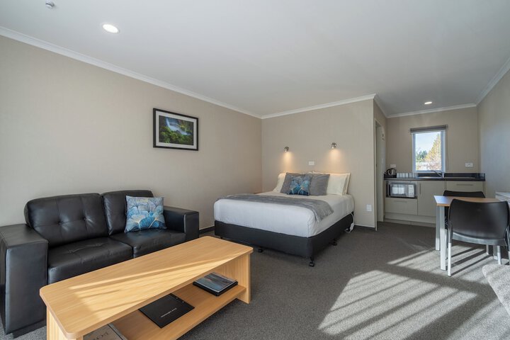Room 8 of 46