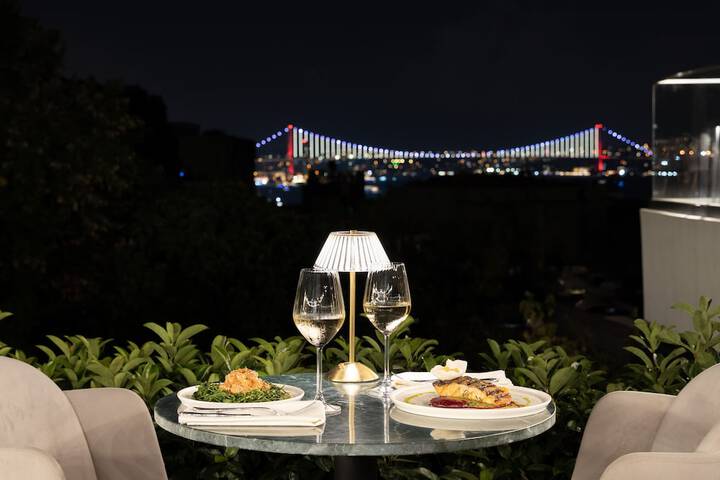 Dining 145 of 184