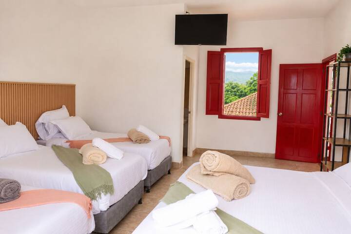 Room 14 of 42