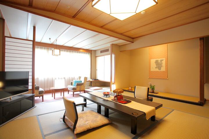 Room 9 of 56