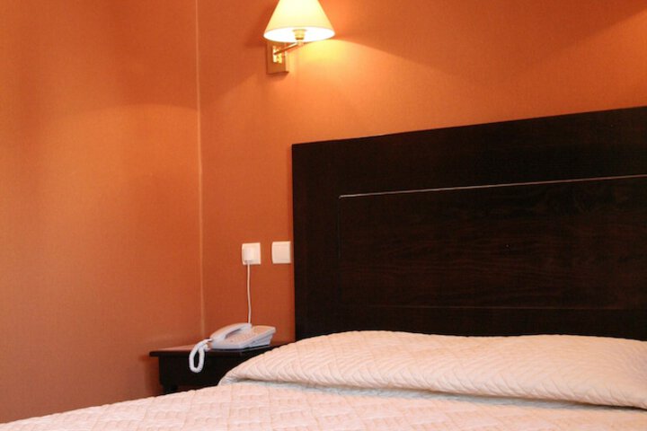 Room 11 of 67