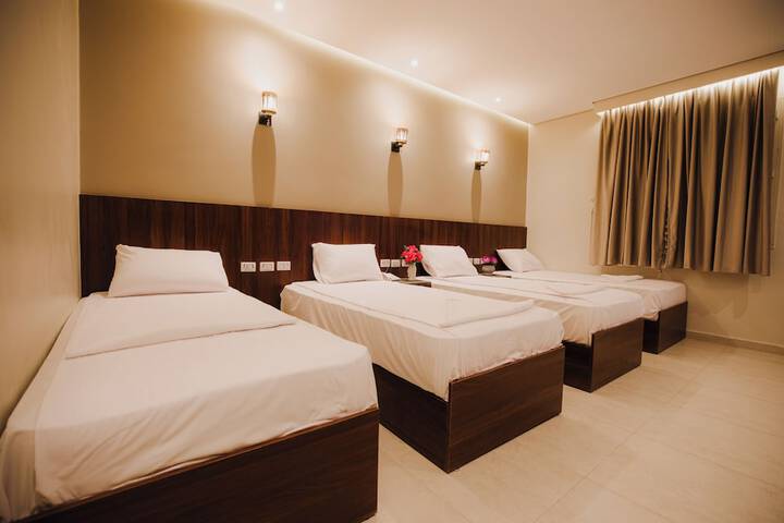 Room 15 of 110